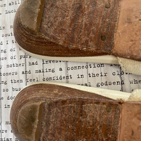 HENRY BEGUELIN Suede Leather Slip On Flats: Size 39 (US 8.5) Excellent Condition - Picture 8 of 8